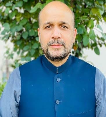 Dr. Zamiruddin Khalid headshot.